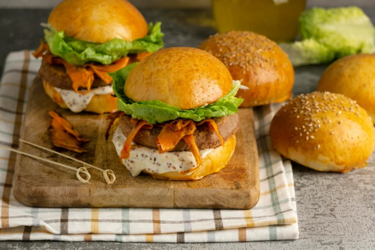 steak Burgers with Creamy Mayo and Crunchy Fried Onions: A Flavorful Classic